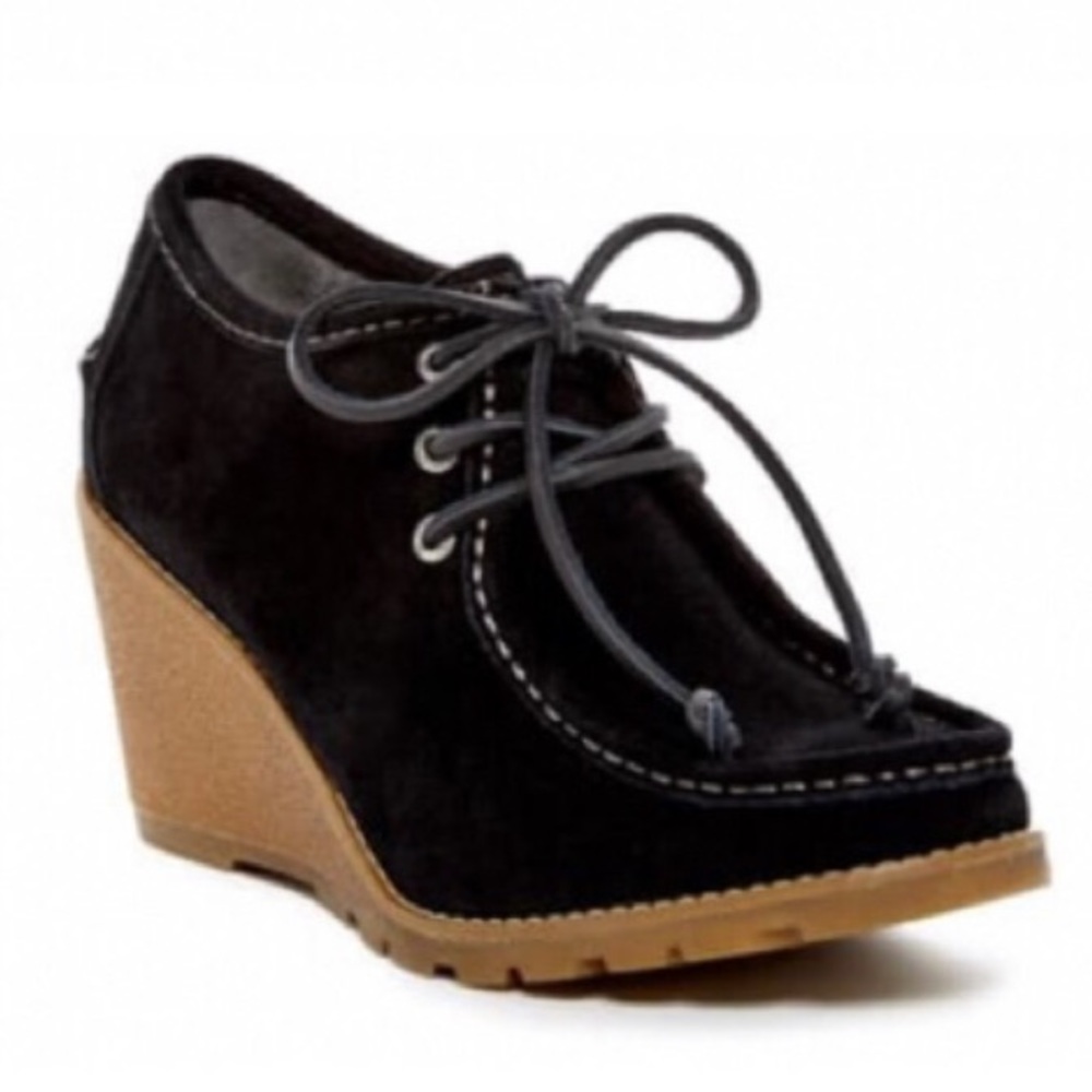 Sperry Top-Sider Black Suede wedges. NEW! 🛍